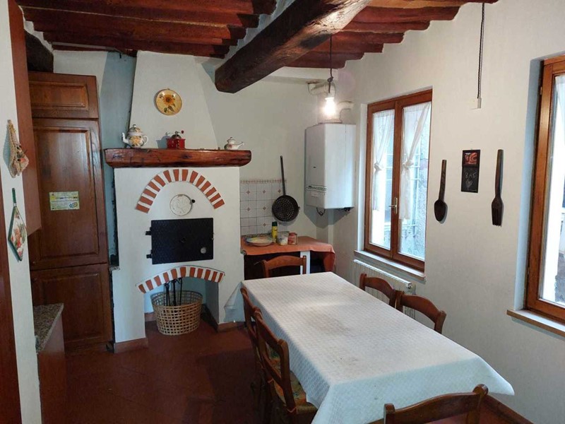 Appartamento in Vendita a Lucca, zona Centro Storico, 395'000&euro;, 110 m²