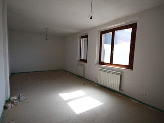 Trilocale in Vendita a Buonconvento, 115'000€, 50 m², con Box