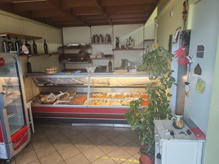 Attività commerciale in Vendita a Sarzana, 25'000€, 35 m²