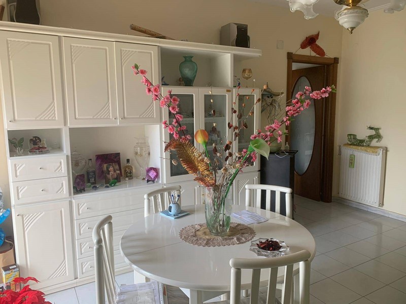 Trilocale in Vendita a Giugliano in Campania, 140'000€, 110 m²