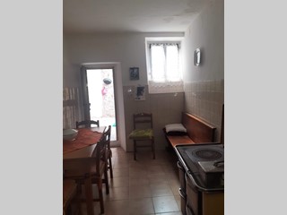 Casa Indipendente in Vendita a Filattiera, zona Cavallana, 50'000€, 210 m²