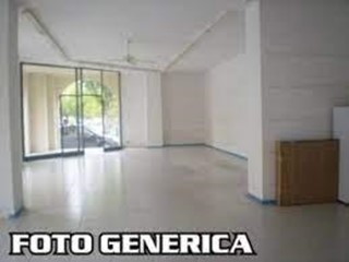 Immobile commerciale in Vendita a Pisa, 130'000€, 100 m²