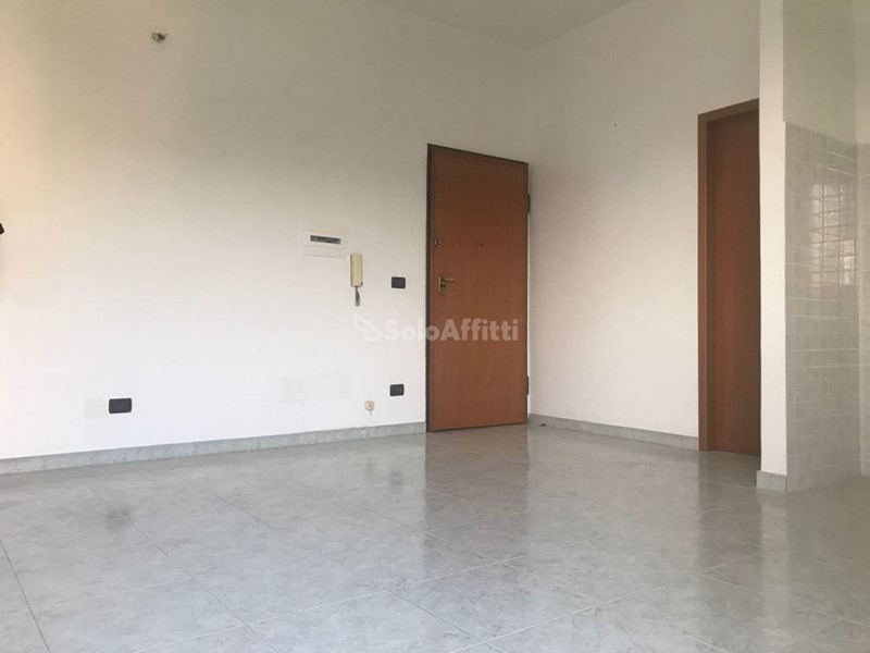 Bilocale in Affitto a Reggio Calabria, zona Sbarre superiori, 280€, 60 m²