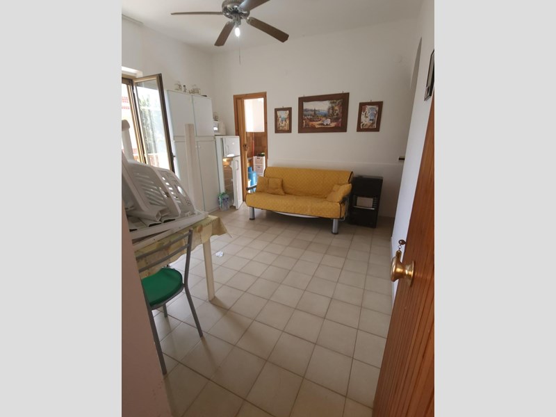 Bilocale in Vendita a Santa Maria del Cedro, zona via dei platani 2, 39'999€, 40 m², arredato