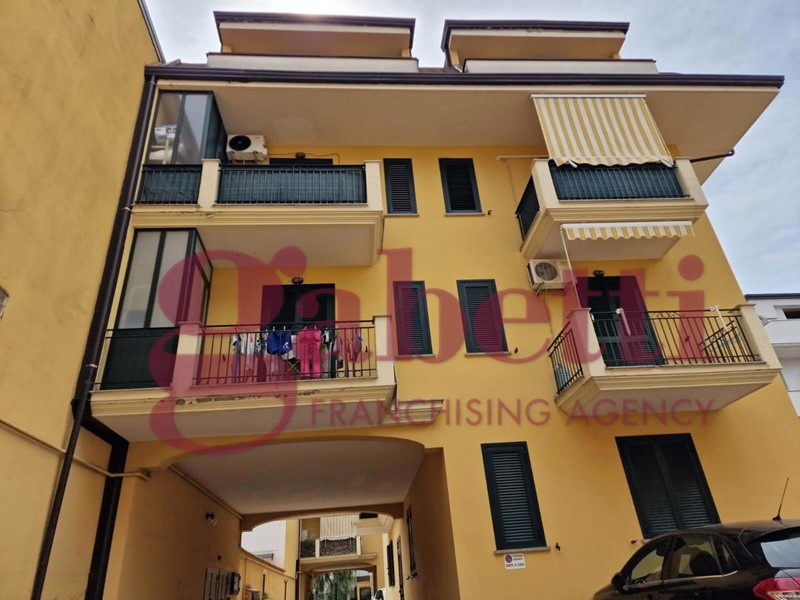 Attico in Vendita a Portico di Caserta, 90'000€, 90 m²