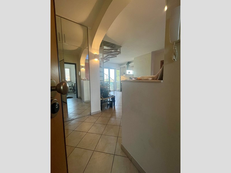 Appartamento in Vendita a Viareggio, 285'000€, 123 m²