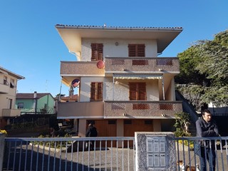 Trilocale in Affitto a Rosignano Marittimo, zona Vada, 2'200€, 60 m², arredato