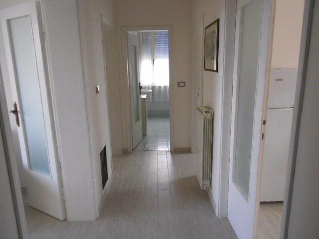 Attico in Affitto a Rosignano Marittimo, zona Vada, 900€, 60 m², arredato