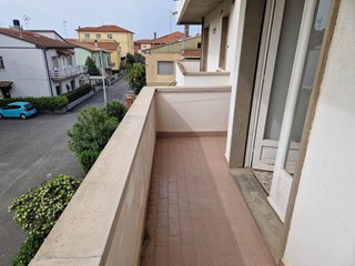 Trilocale in Affitto a Rosignano Marittimo, zona Vada, 1'650€, 65 m²