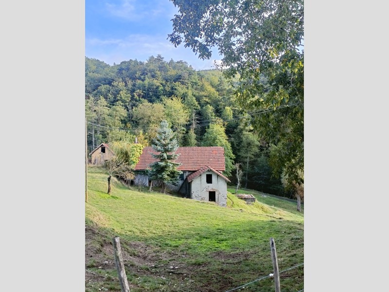 Casa Indipendente in Vendita a Sassello, zona Palo, 80'000€, 100 m²