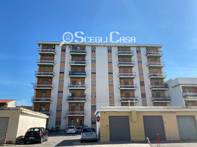 Appartamento in Vendita a Palermo, zona Altarello, 145'000€, 121 m²