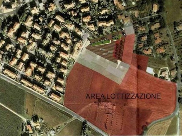 Terreno industriale in Vendita a Colle di Val D'Elsa, 430'000€, 570 m²