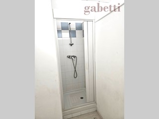 Laboratorio in Affitto a Copertino, 450€, 60 m²
