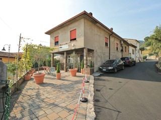 Immobile commerciale in Vendita a Montorso Vicentino, 210'000&euro;, 210 m²