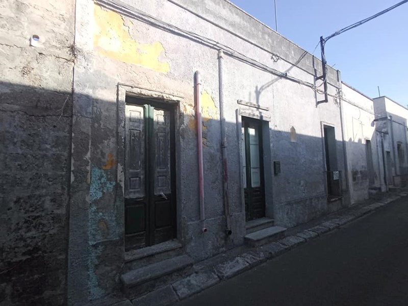 Quadrilocale in Vendita a Salice Salentino, 15'000€, 90 m²