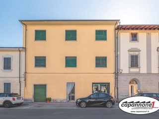 Laboratorio in Vendita a Bientina, 120'000€, 140 m²