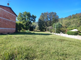 Terreno edificabile in Vendita a Palaia, zona Chiecinella, 30'000€, 1520 m²