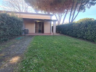 Villetta a schiera in Vendita a Rosignano Marittimo, zona Vada, 189'000€, 65 m², arredato