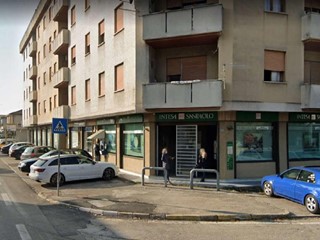 Negozio in Affitto a San Fior, 1'100€, 170 m²