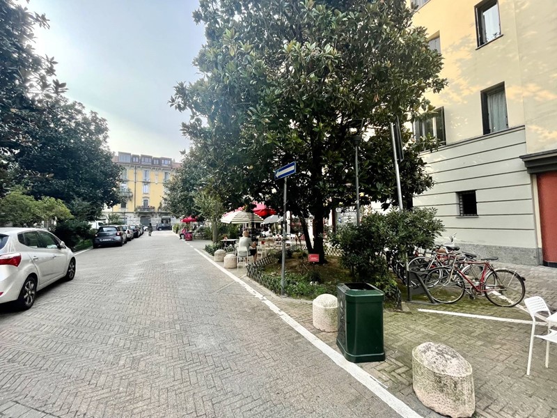 Immobile commerciale in Vendita a Milano, zona Monza, 335'000€, 60 m²