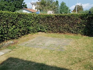 Casa Indipendente in Vendita a Santo Stefano di Magra, zona Ponzano Magra, 210'000€, 95 m², con Box