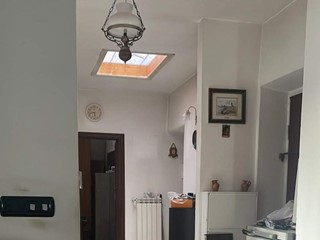 Quadrilocale in Vendita a Carrara, zona Bedizzano, 96'000€, 100 m², arredato