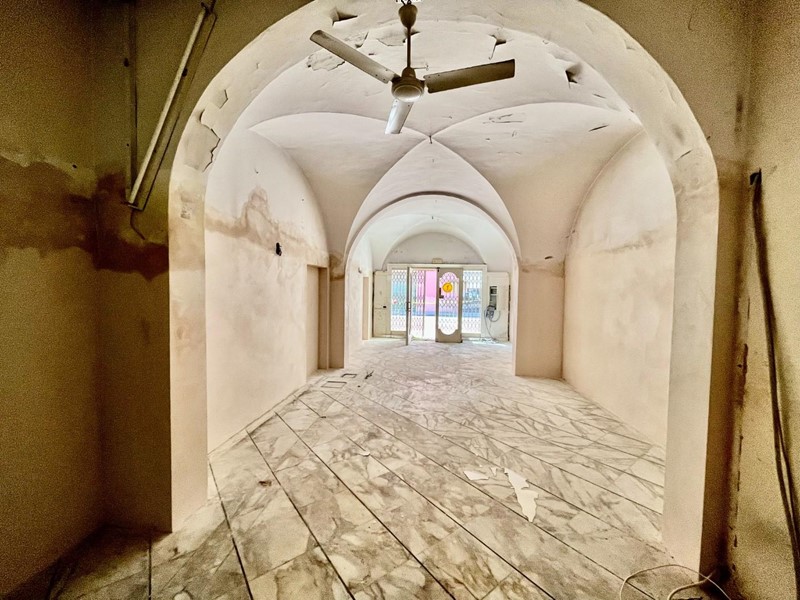 Immobile commerciale in Affitto a Pontedera, 600€, 70 m²