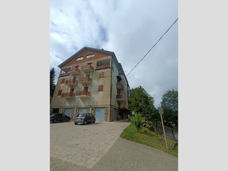 Appartamento in Vendita a Rocchetta di Vara, zona Suvero, 50'000€, 78 m²