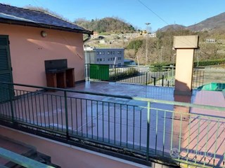 Casa Indipendente in Vendita a Cicagna, zona FONTANABUONA, 250'000€, 447 m²