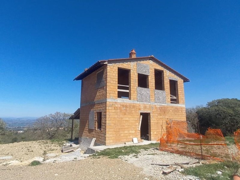 Casale in Vendita a Gambassi Terme, 420'000€, 120 m²