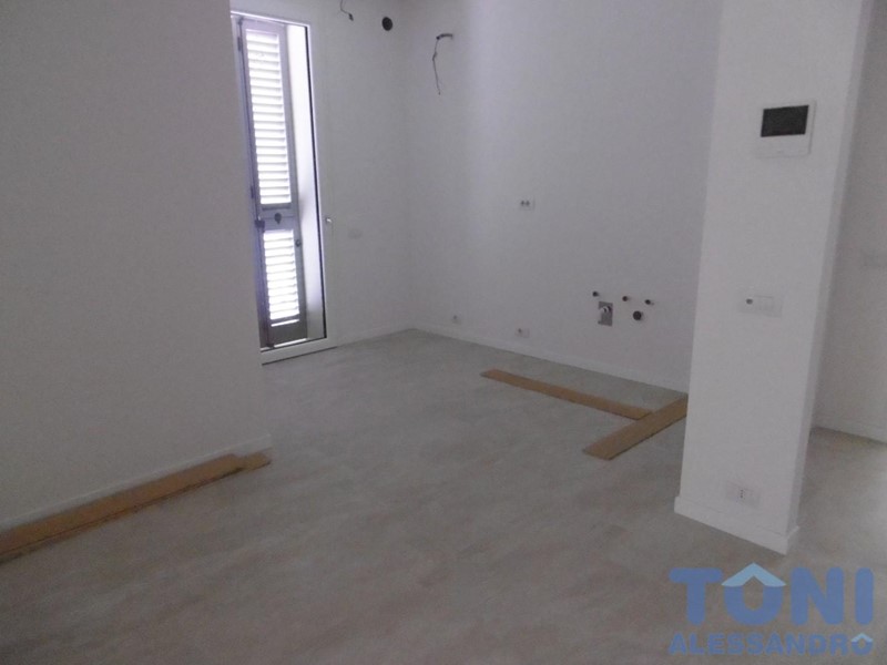 Appartamento in Vendita a Empoli, 400'000€, 95 m², con Box