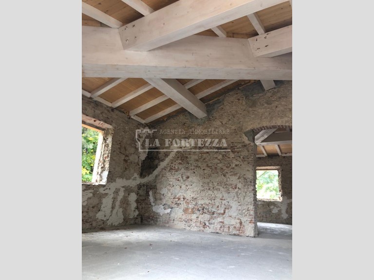 Bilocale in Vendita a Pisa, 160'000€, 48 m²
