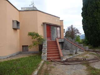Villa in Vendita a San Giuliano Terme, 330'000€, 190 m²