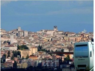 Immobile commerciale in Affitto a Perugia, 390€, 50 m²