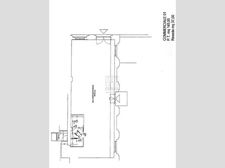 Immobile commerciale in Vendita a Lucca, zona Circonvallazione, 400'000€, 150 m²