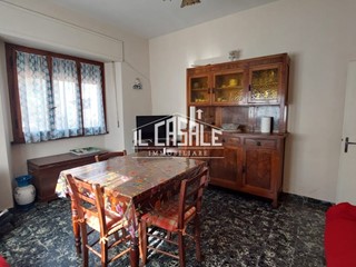 Trilocale in Vendita a San Godenzo, zona San Godenzo, 75'000€, 65 m²