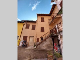Casa Semi Indipendente in Vendita a San Cristoforo, 25'000€, 120 m²