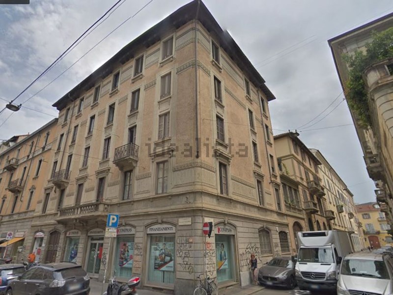 Trilocale in Vendita a Milano, zona Porta Genova, 136'500€, 46 m²