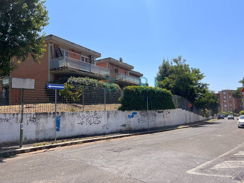 Appartamento in Vendita a Roma, zona Labaro, 199'000€, 118 m²