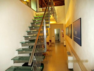 Ufficio in Vendita a Pontedera, 350'000€, 250 m²