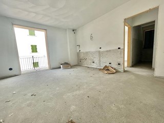Quadrilocale in Vendita a Montopoli in Val d'Arno, zona San Romano, 170'000€, 120 m²