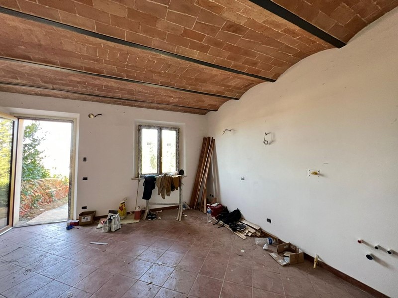 Casa Indipendente in Vendita a Siena, zona Salteano, 220'000€, 87 m²