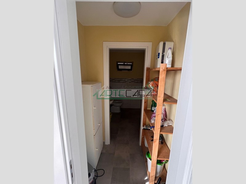 Capannone in Vendita a Vicopisano, zona San Giovanni Alla Vena, 125'000€, 160 m²