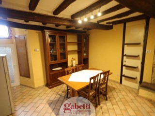 Trilocale in Affitto a Todi, 420€, 60 m², arredato