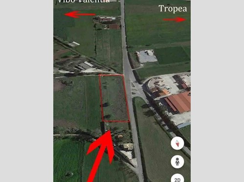 Terreno industriale in Vendita a Zungri, 105'000€, 4350 m²