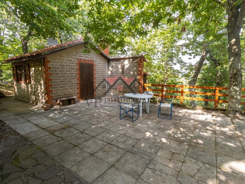 Bilocale in Vendita a Castelnuovo di Val di Cecina, 70'000€, 30 m², arredato