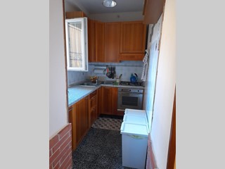 Casa Indipendente in Vendita a Montignoso, 130'000€, 90 m²