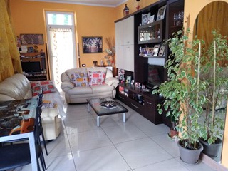 Casa Semi Indipendente in Vendita a Carrara, zona Avenza, 143'000€, 60 m², arredato