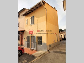 Casa Indipendente in Vendita a San Giuliano Terme, zona Asciano, 98'000€, 50 m², arredato