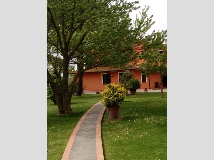 Villa bifamiliare in Vendita a Castelfranco di Sotto, 350'000€, 200 m²